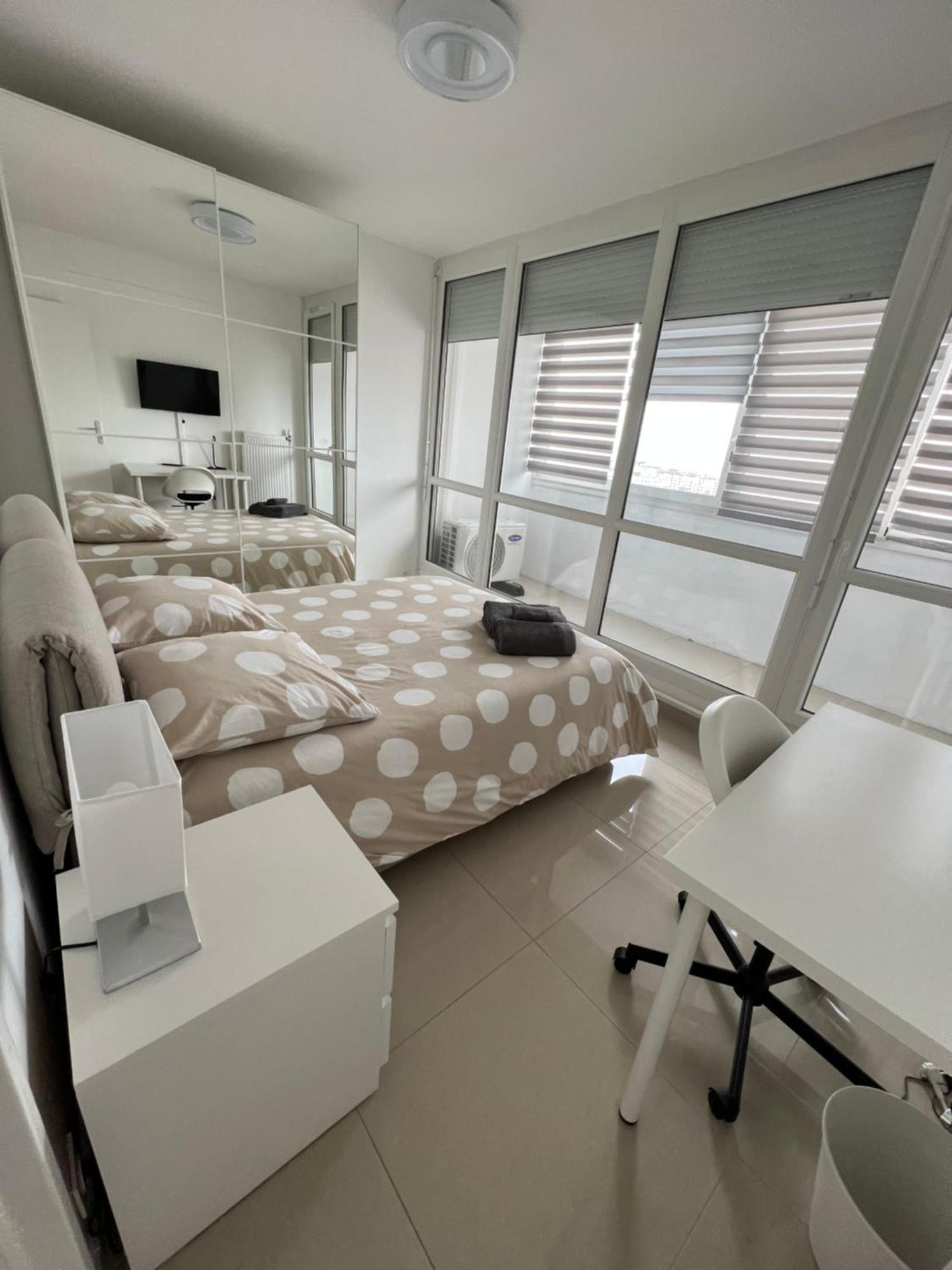 Super 4 Pieces Refait A Neuf Apartment