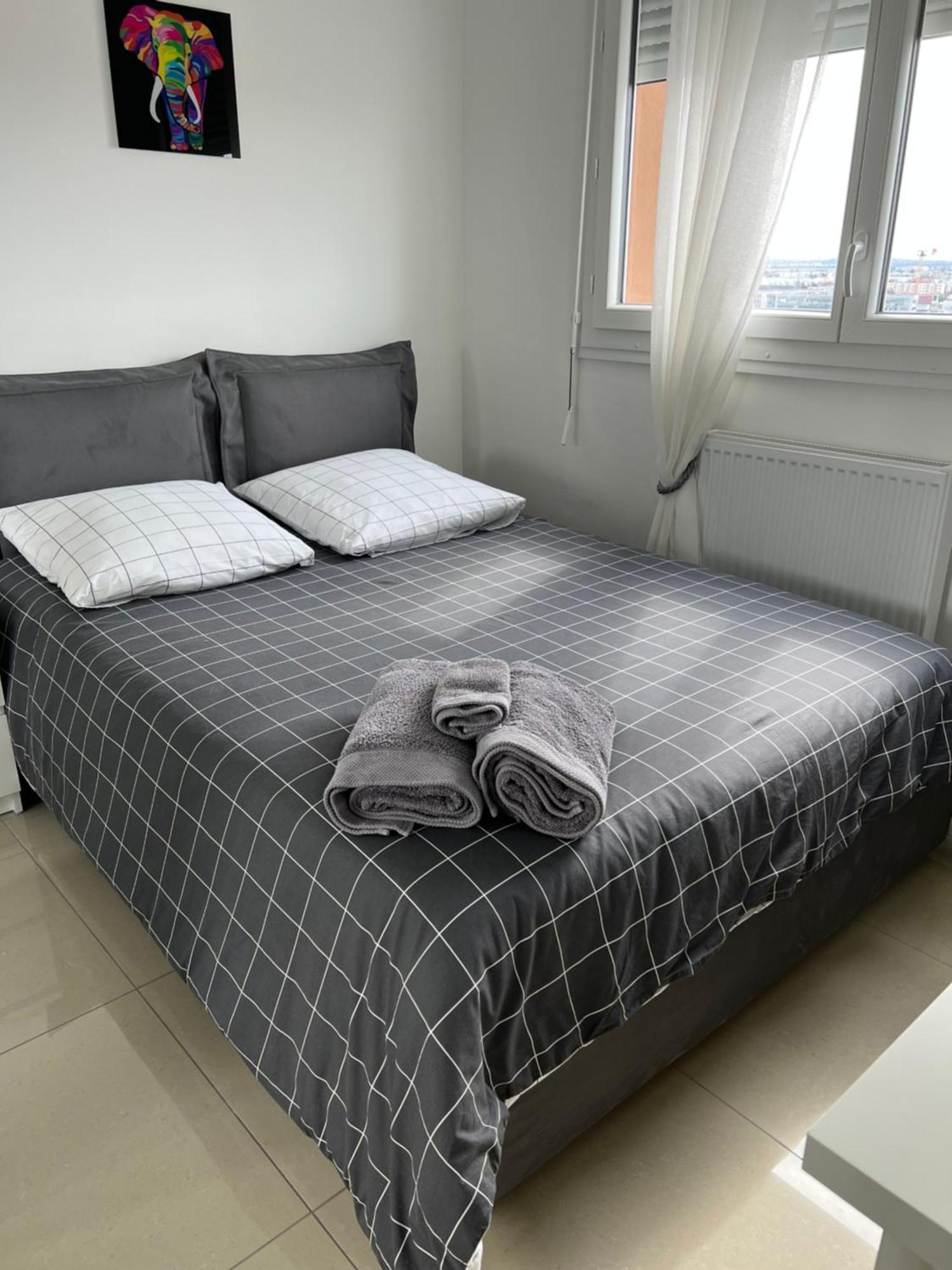 Super 4 Pieces Refait A Neuf Apartment *